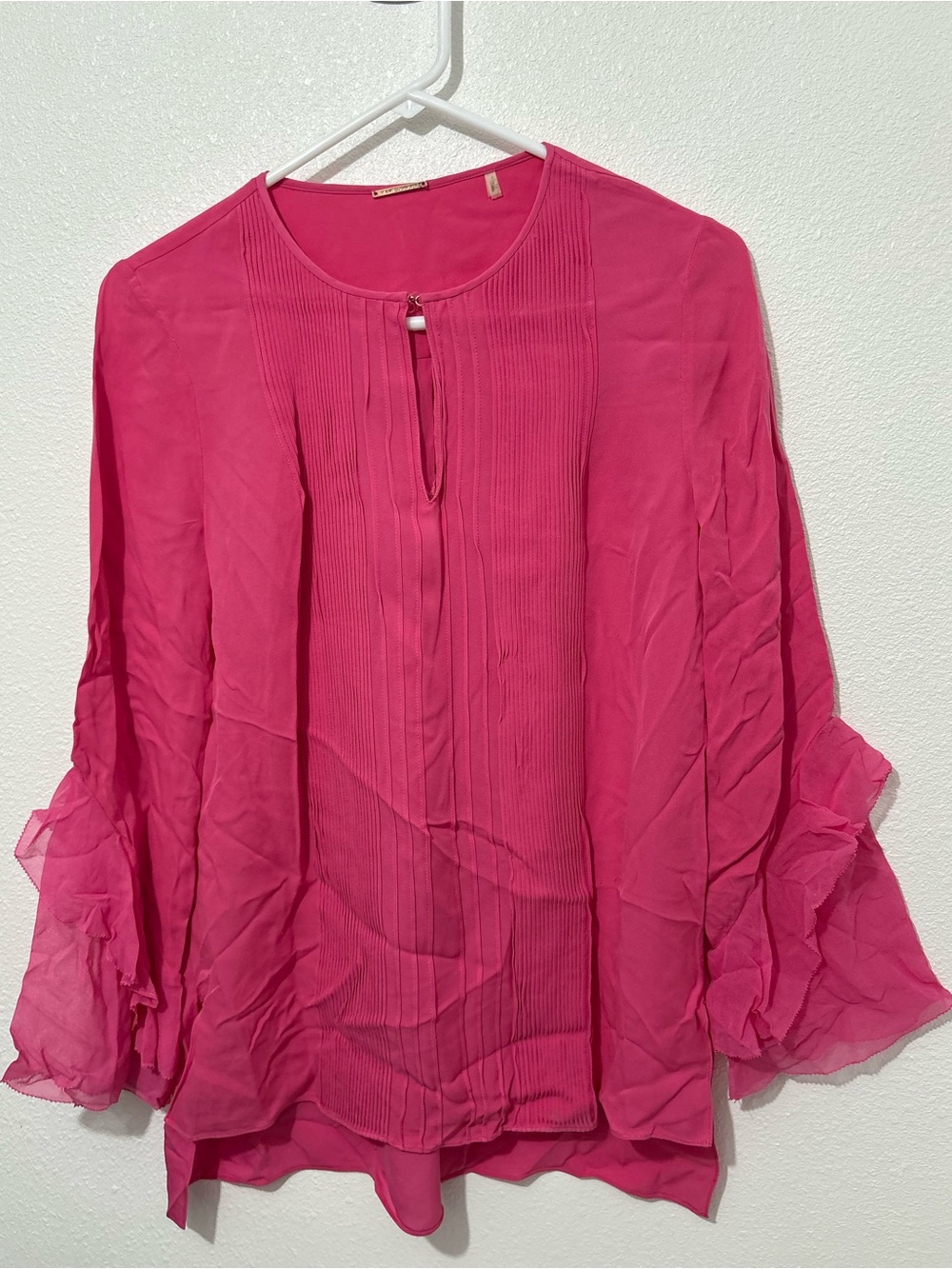 Elie Tahari Silk Blouse Size Small Bell Sleeve Pleated Keyhole Rose Pink